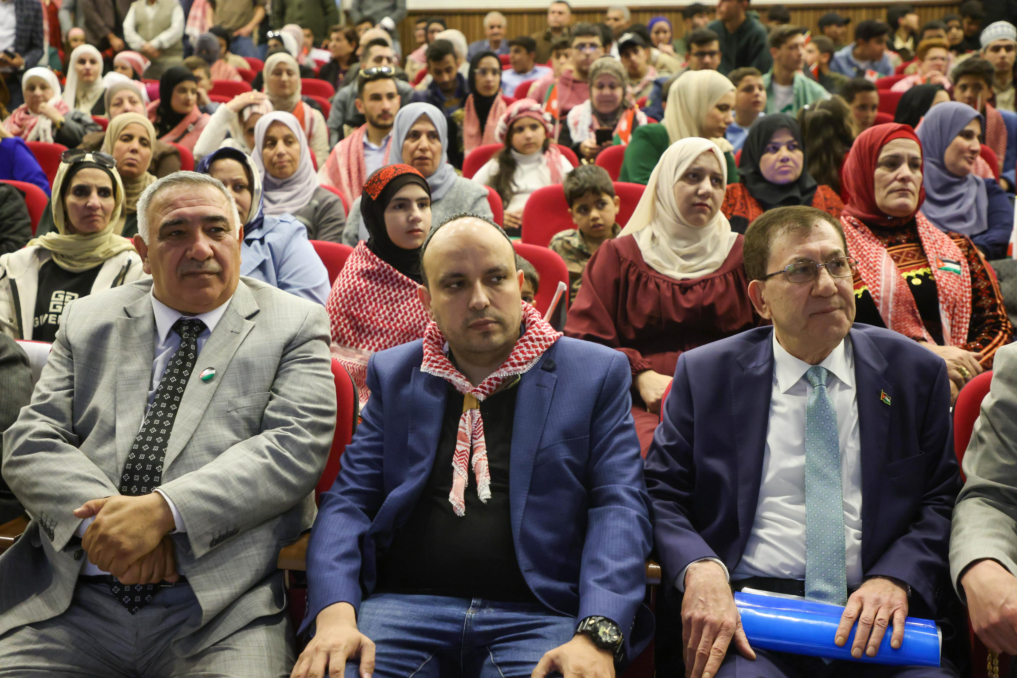 Madar Al-Saa Images 0.5002820712602923