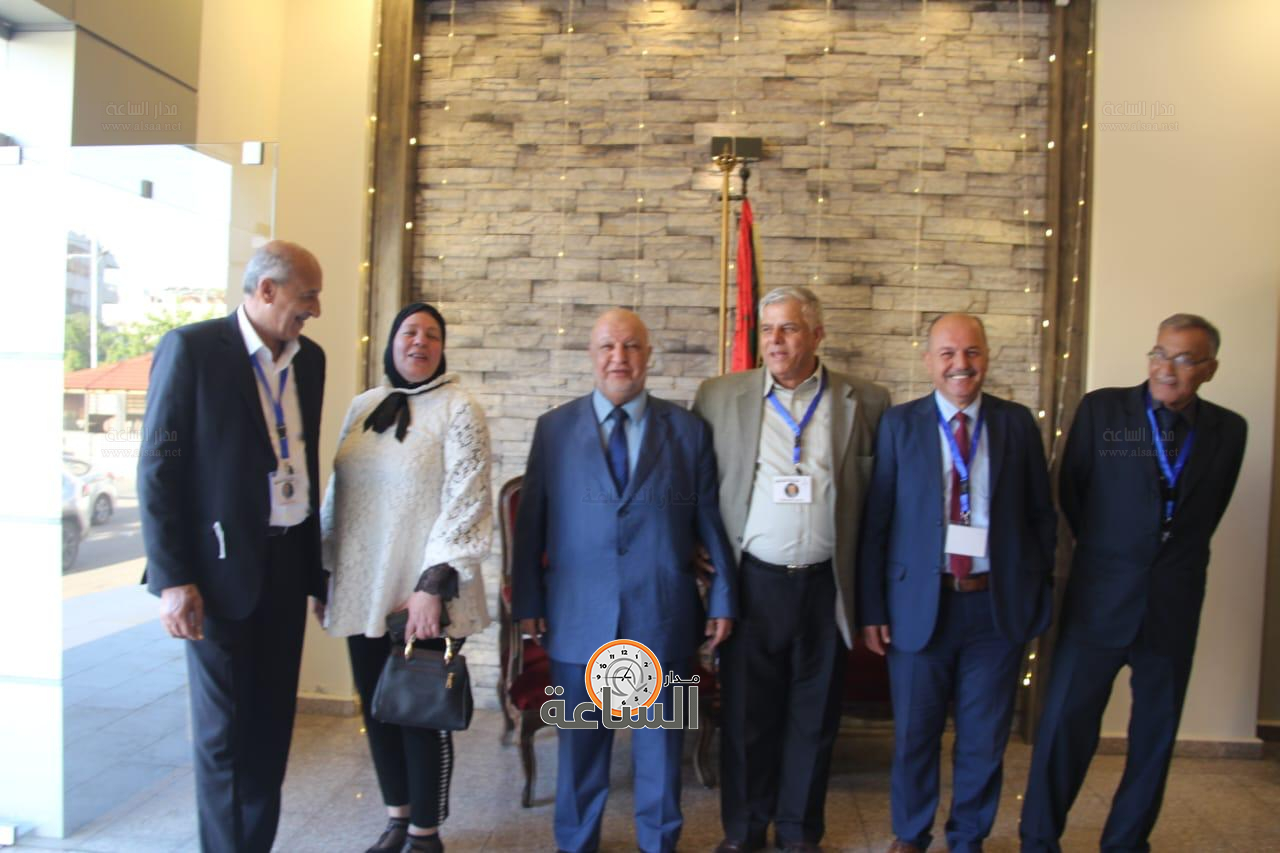 Madar Al-Saa Images 0.3683937467034476