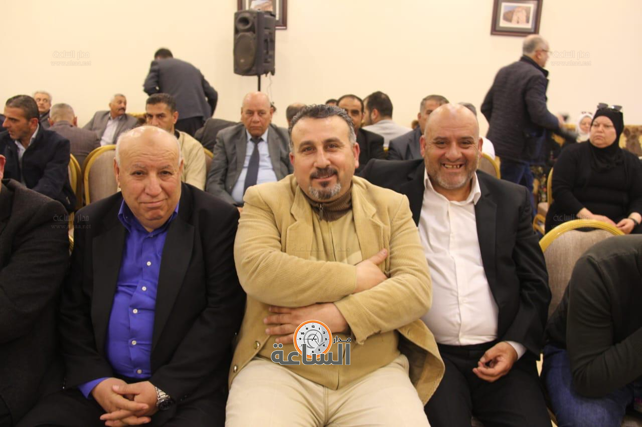 Madar Al-Saa Images 0.3785404596442441