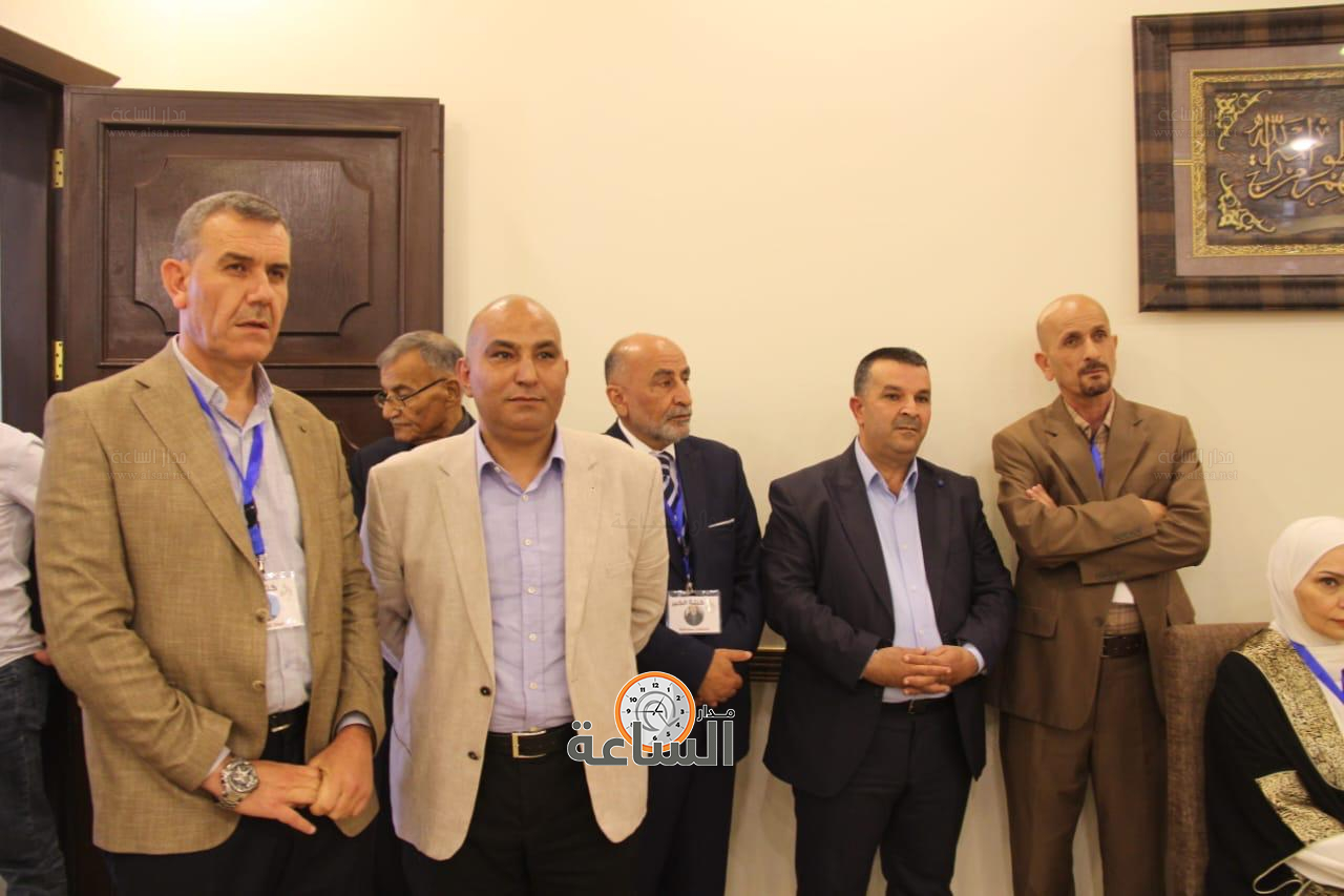 Madar Al-Saa Images 0.44285022127493634