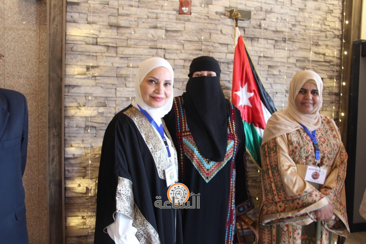 Madar Al-Saa Images 0.09816466458991502