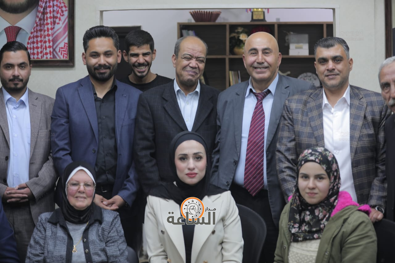 Madar Al-Saa Images 0.6333349313551342