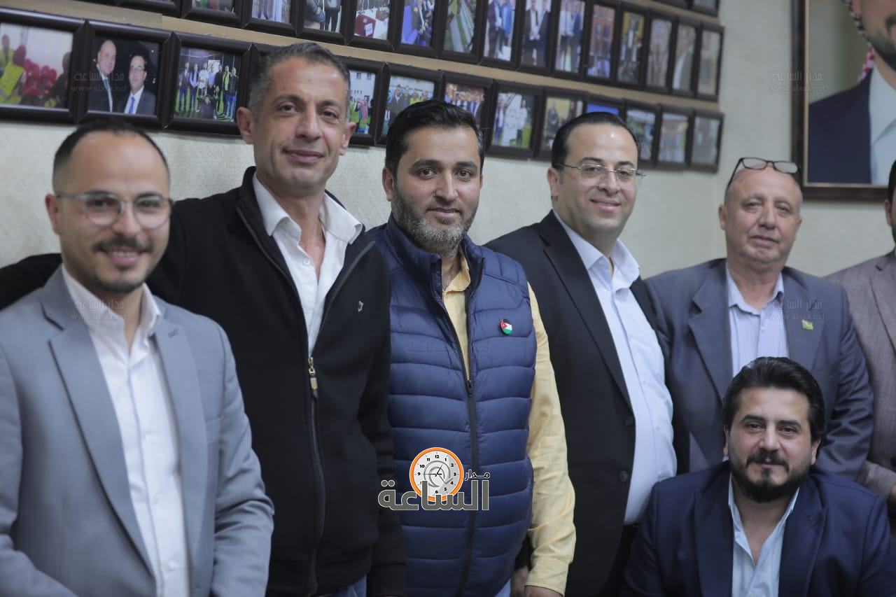 Madar Al-Saa Images 0.6093902281665685