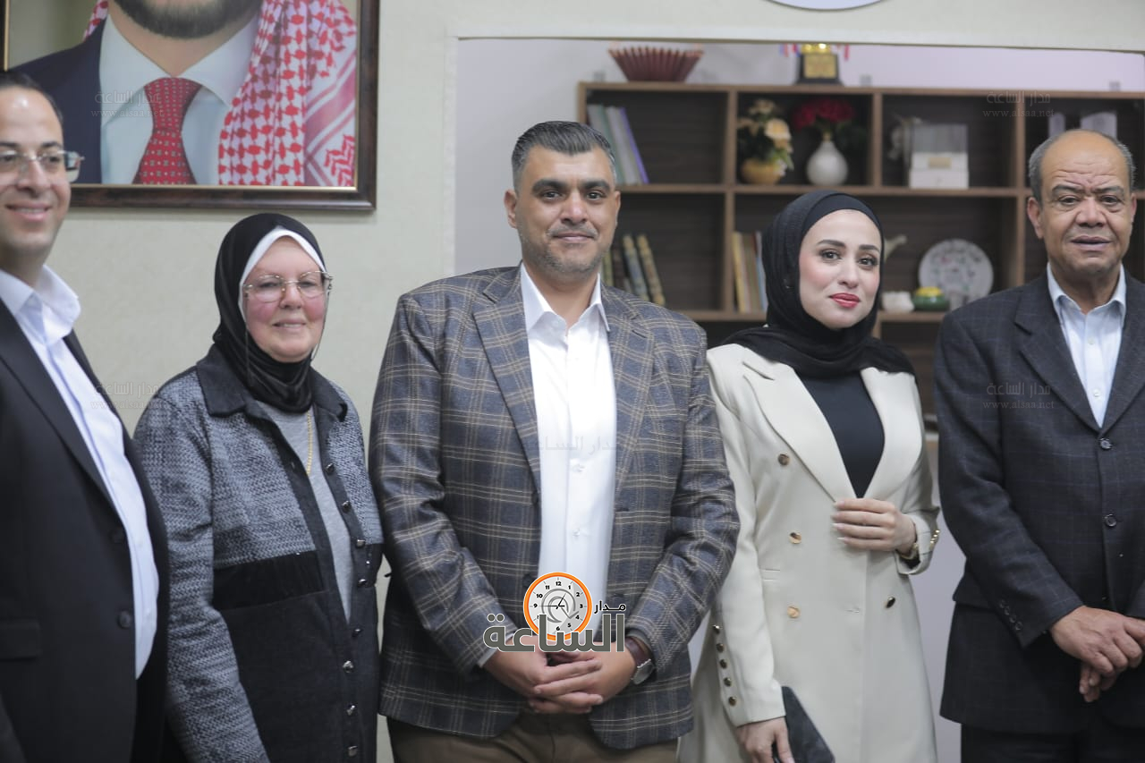 Madar Al-Saa Images 0.03763062680568163