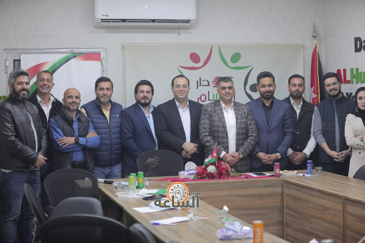 Madar Al-Saa Images 0.08588463739017482