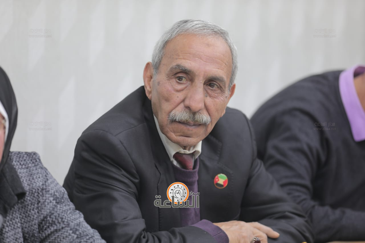 Madar Al-Saa Images 0.6824789062769855