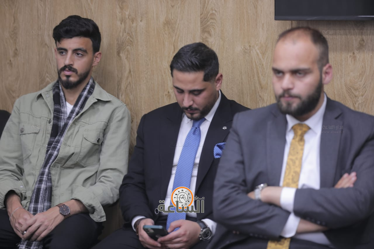 Madar Al-Saa Images 0.9856317232863535