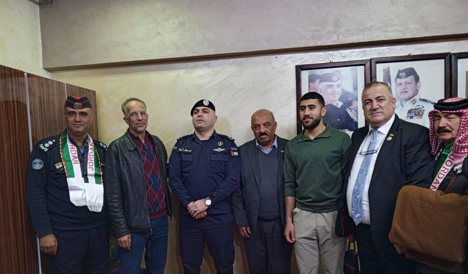 Madar Al-Saa Images 0.8419022125790862