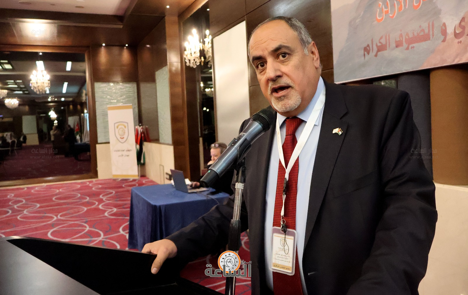 Madar Al-Saa Images 0.2450571488325114