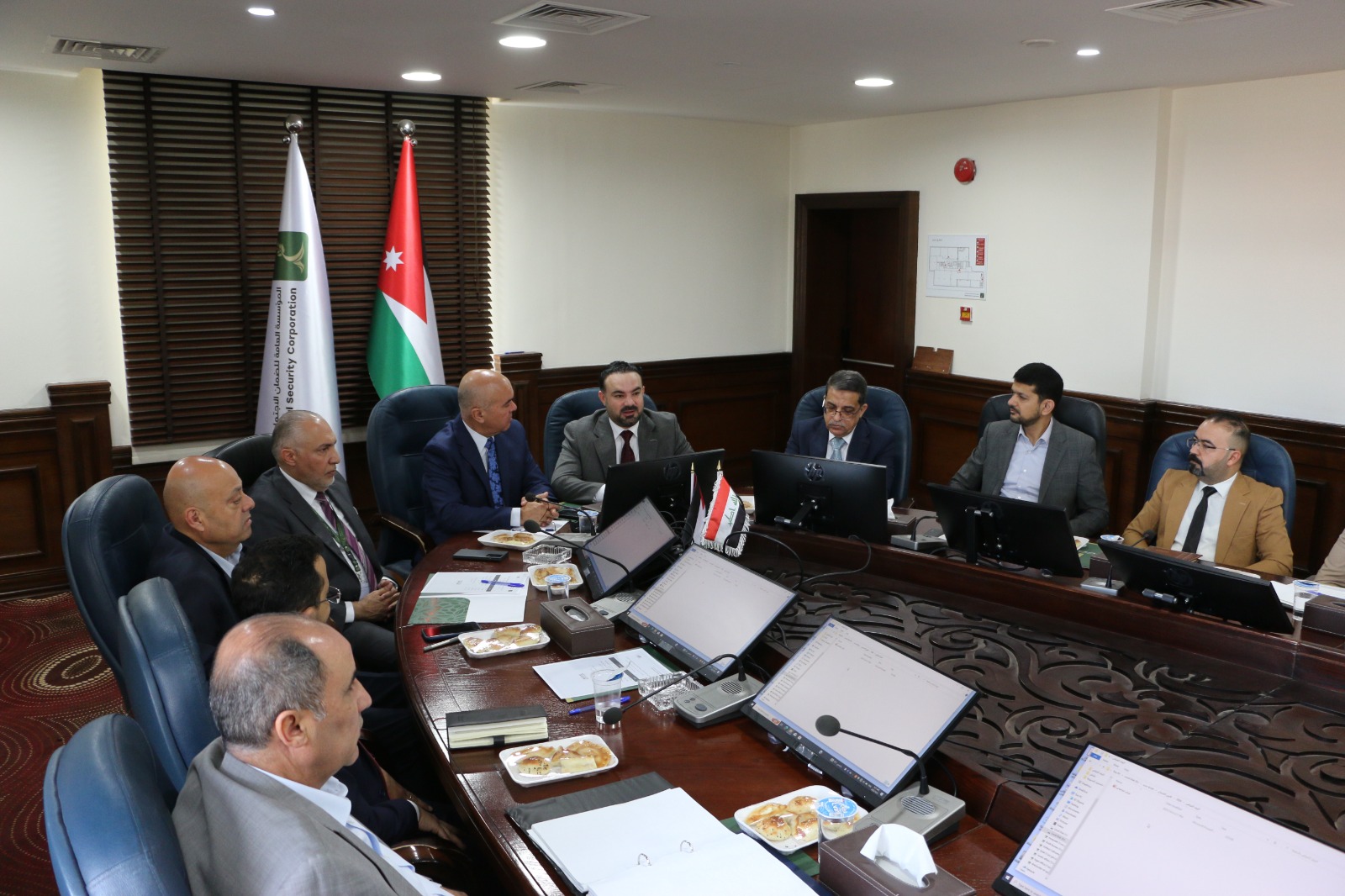 Madar Al-Saa Images 0.08462736023061235