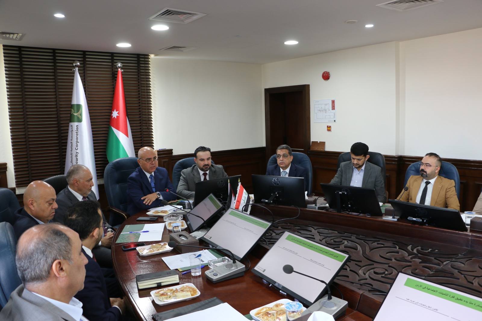 Madar Al-Saa Images 0.7704340878274575