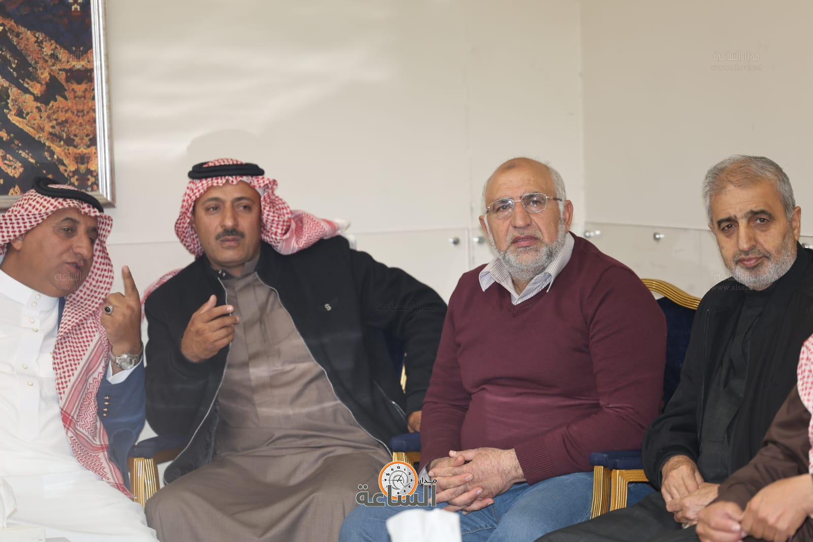 Madar Al-Saa Images 0.6691816173188702