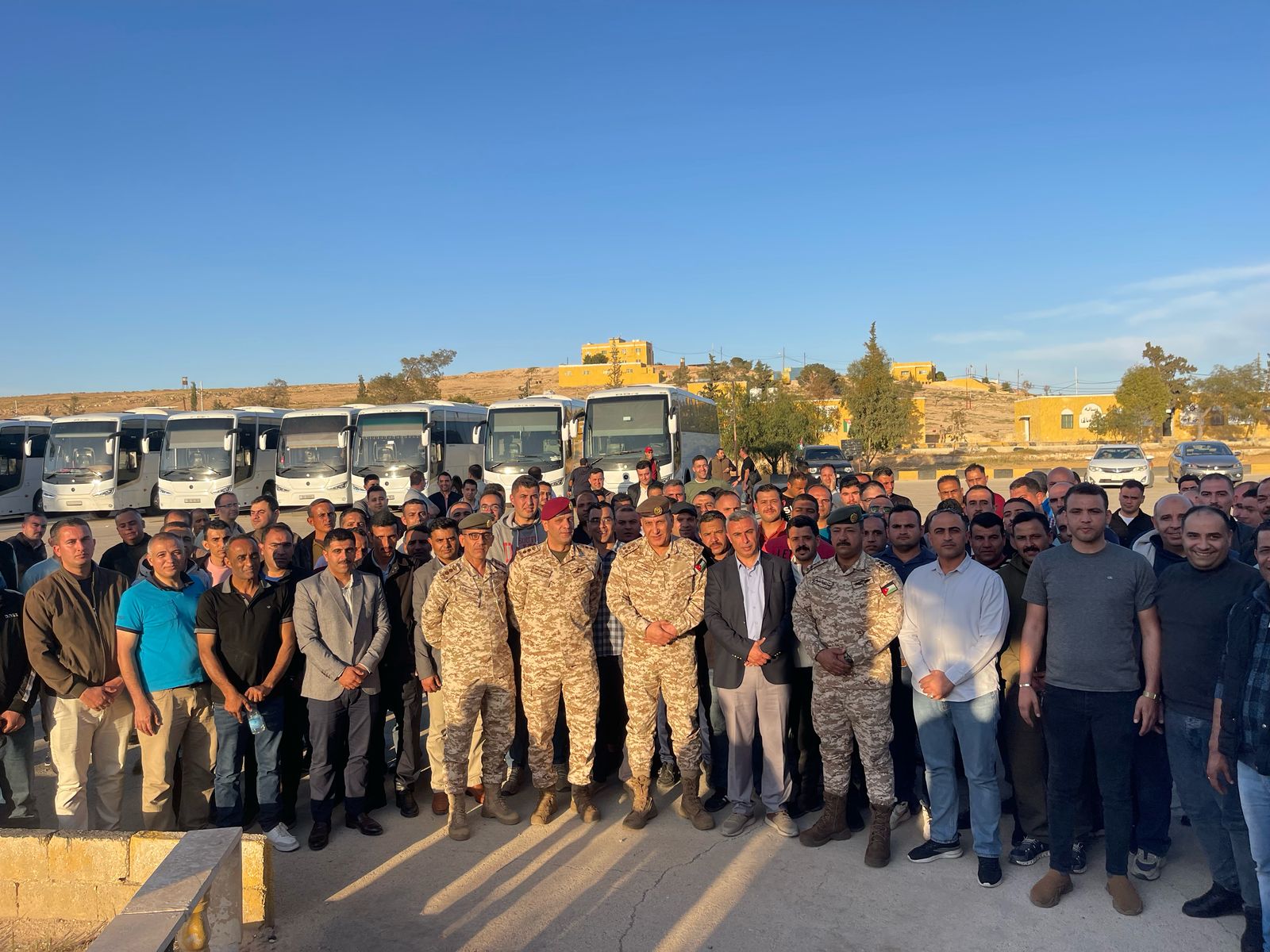 Madar Al-Saa Images 0.5401101184915252