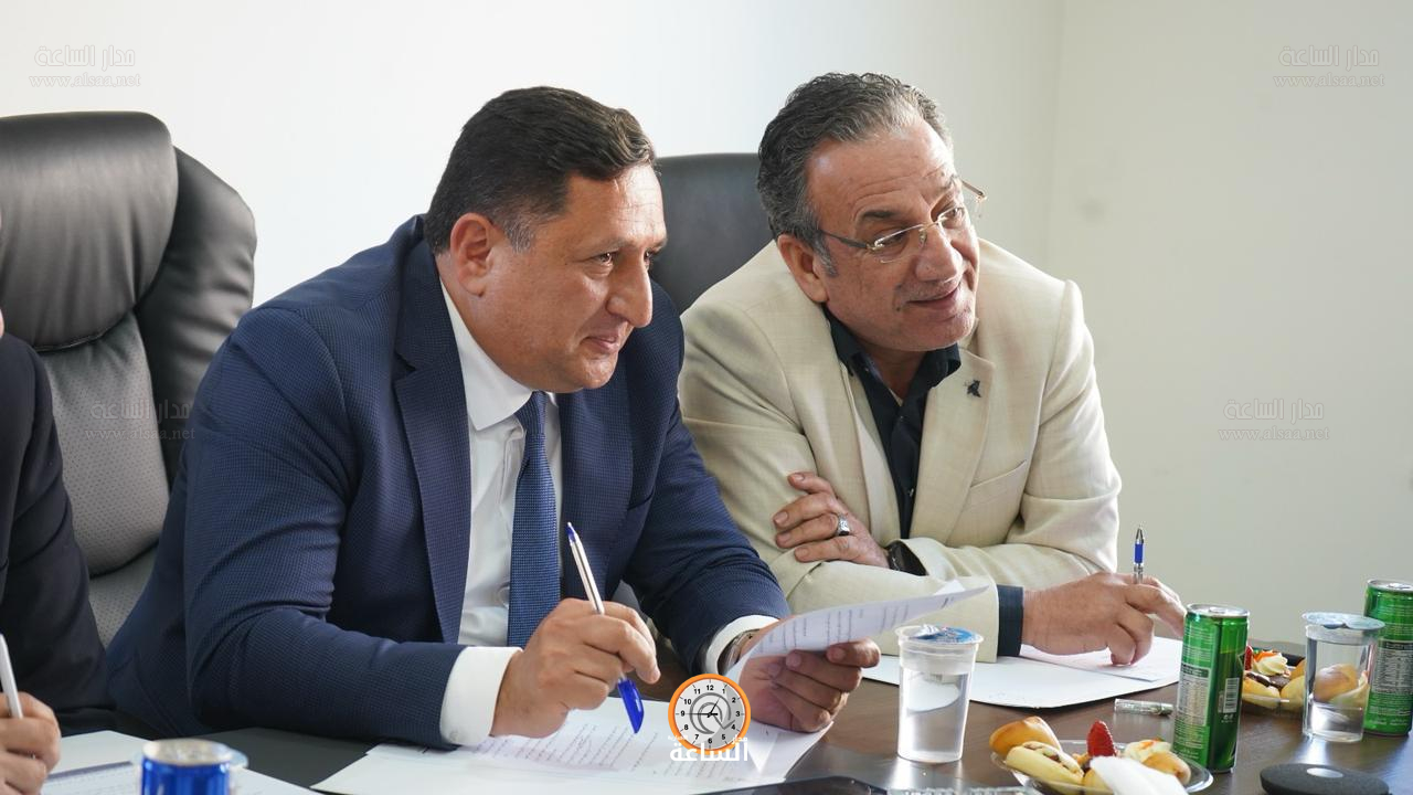 Madar Al-Saa Images 0.9638005486905556