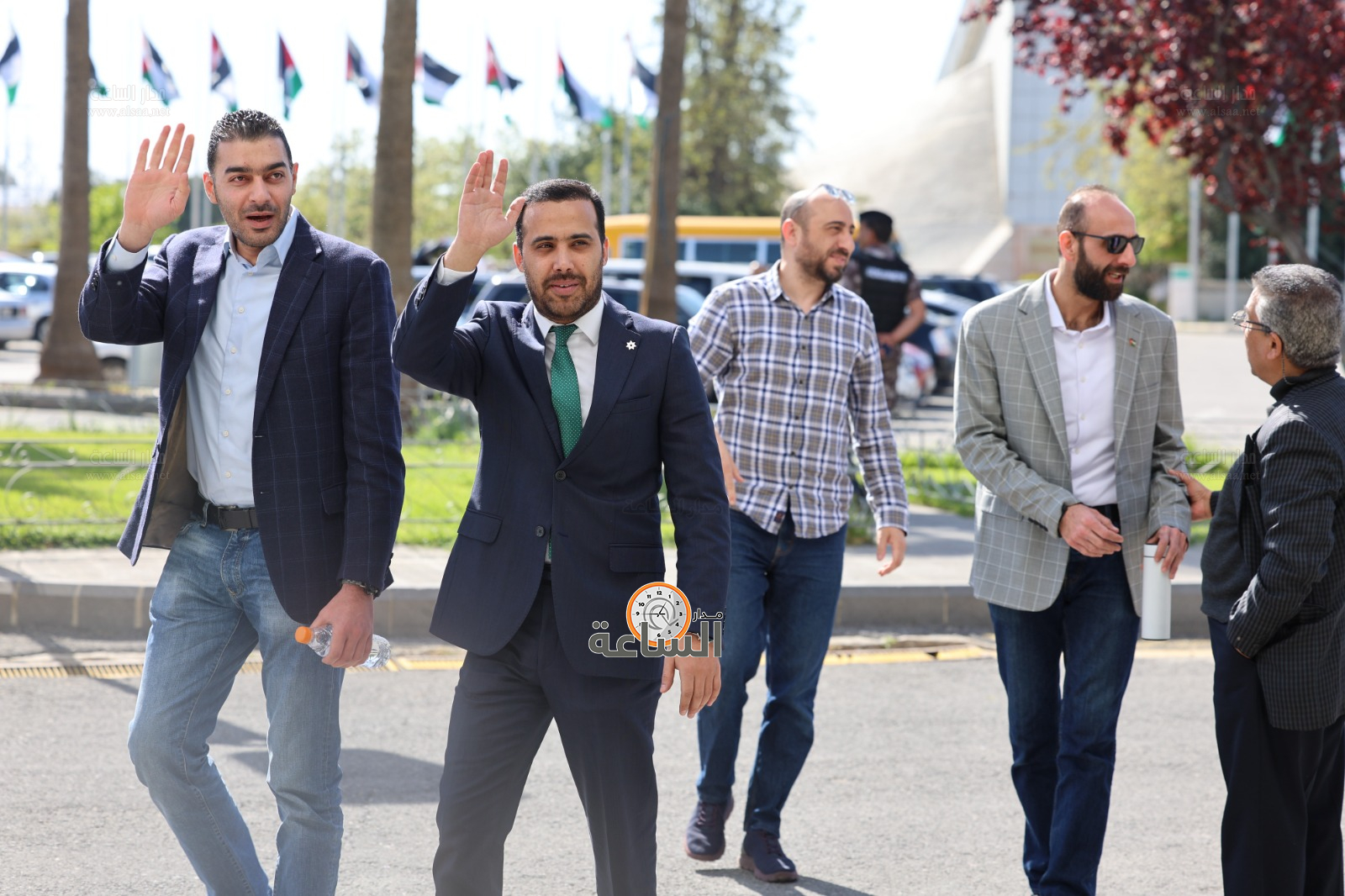 Madar Al-Saa Images 0.3804888126259671