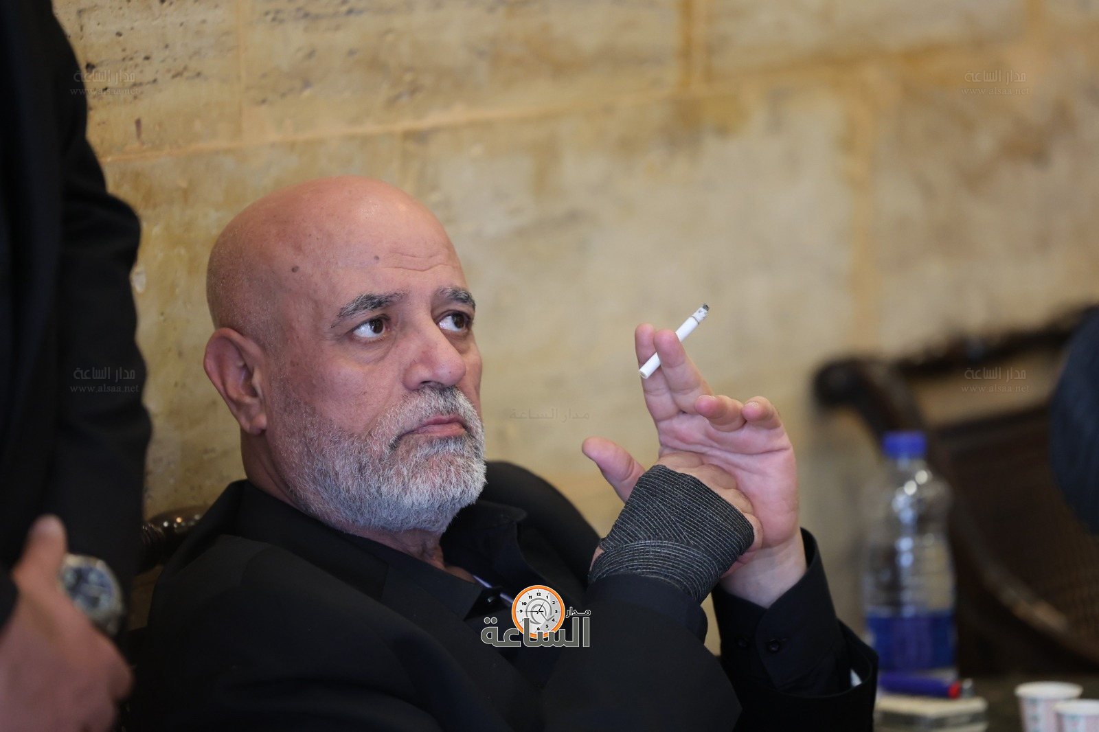 Madar Al-Saa Images 0.40494001848764005