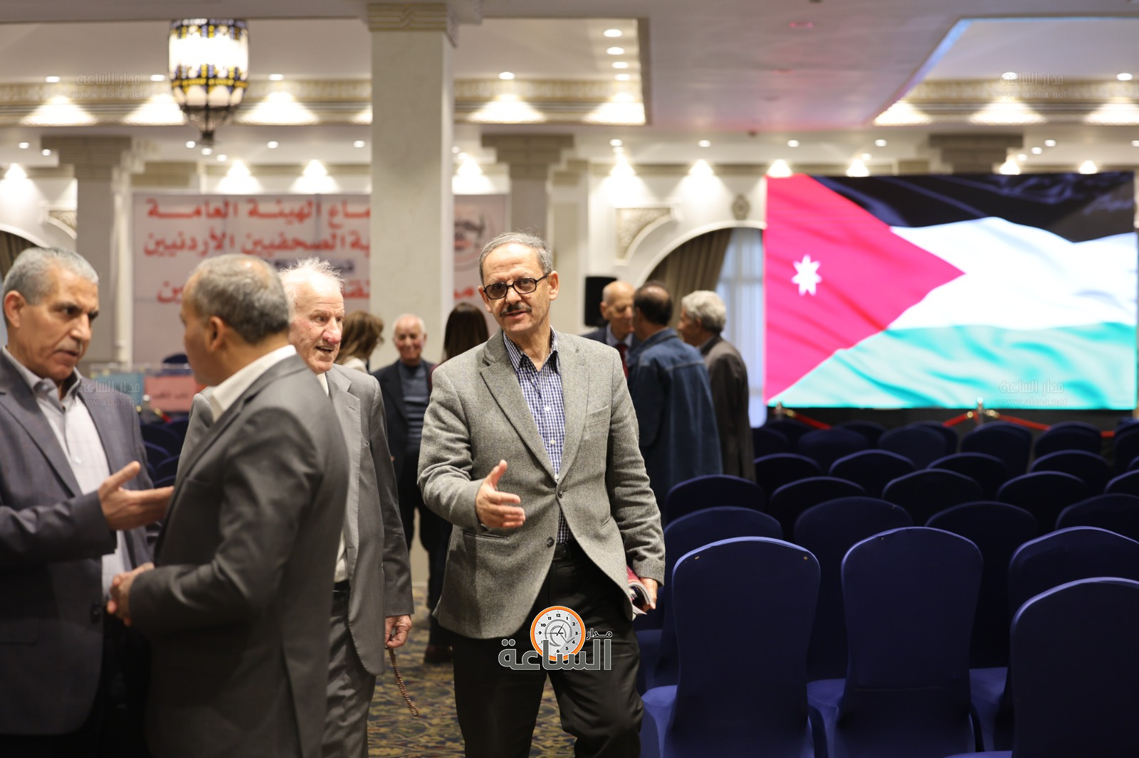 Madar Al-Saa Images 0.9461906228786994