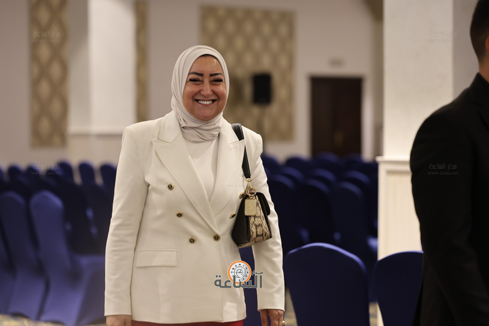 Madar Al-Saa Images 0.49700333355716275