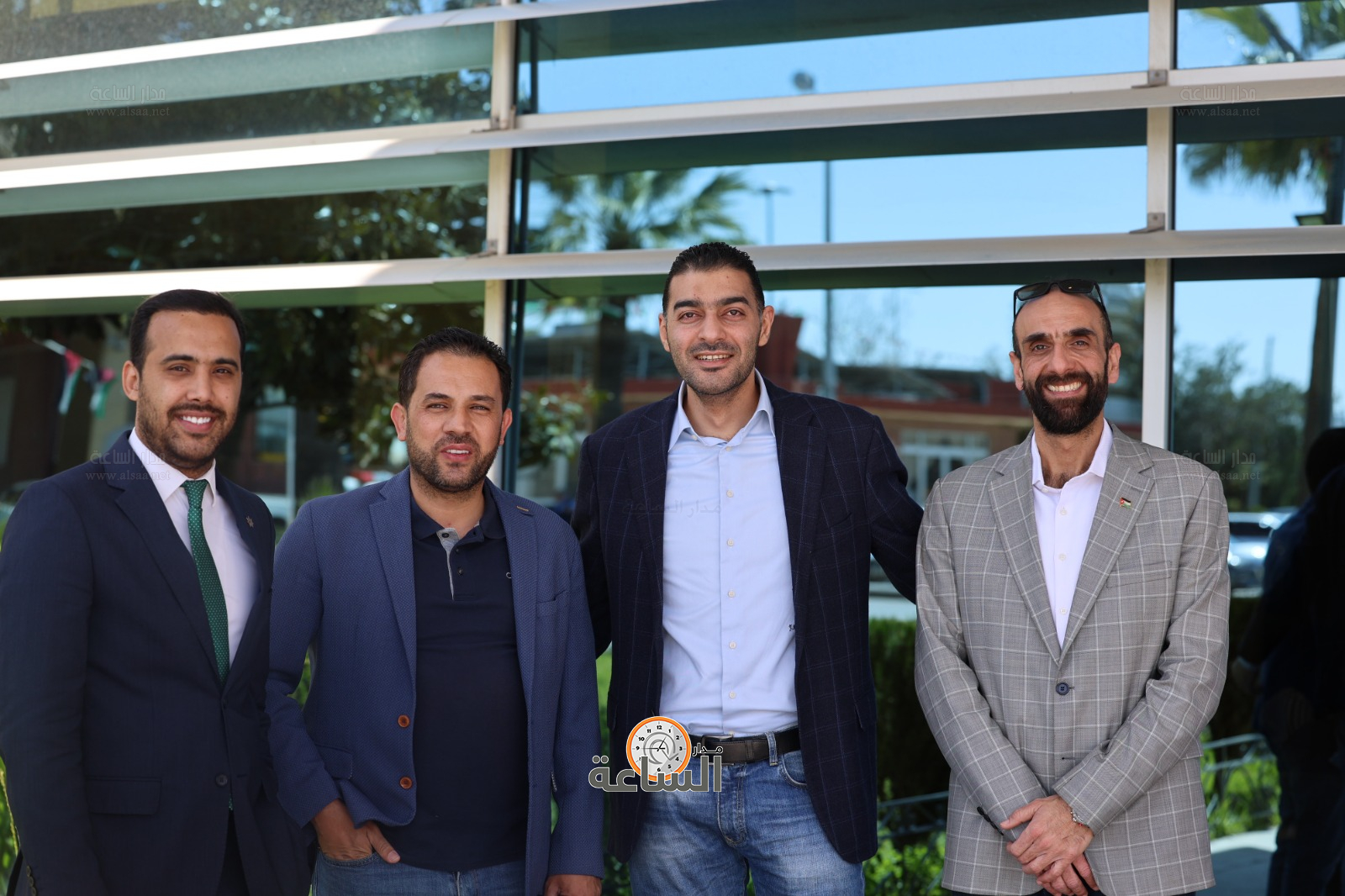 Madar Al-Saa Images 0.3565090902795931