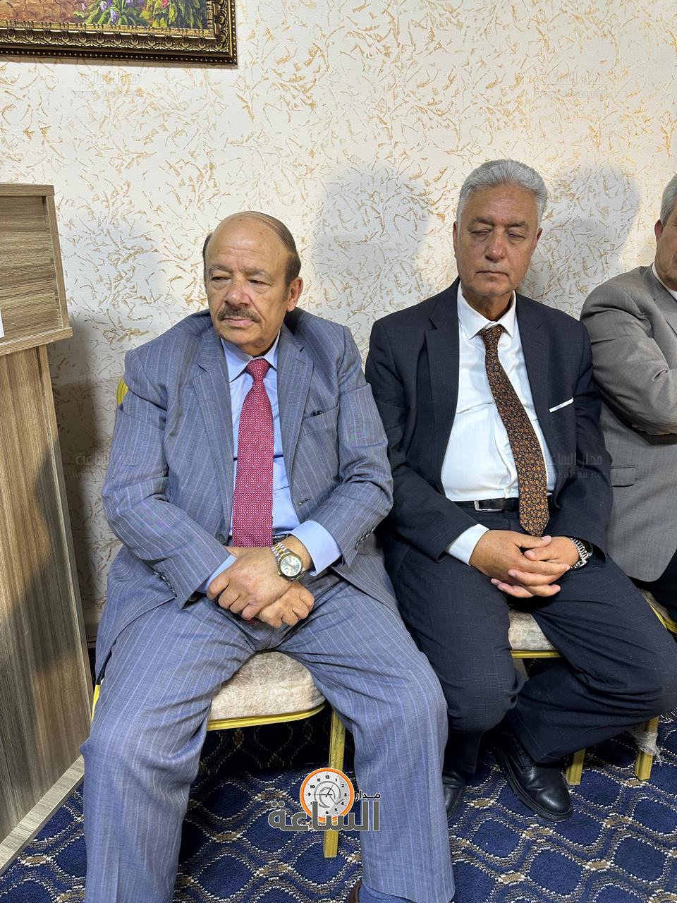 Madar Al-Saa Images 0.44013220466520586