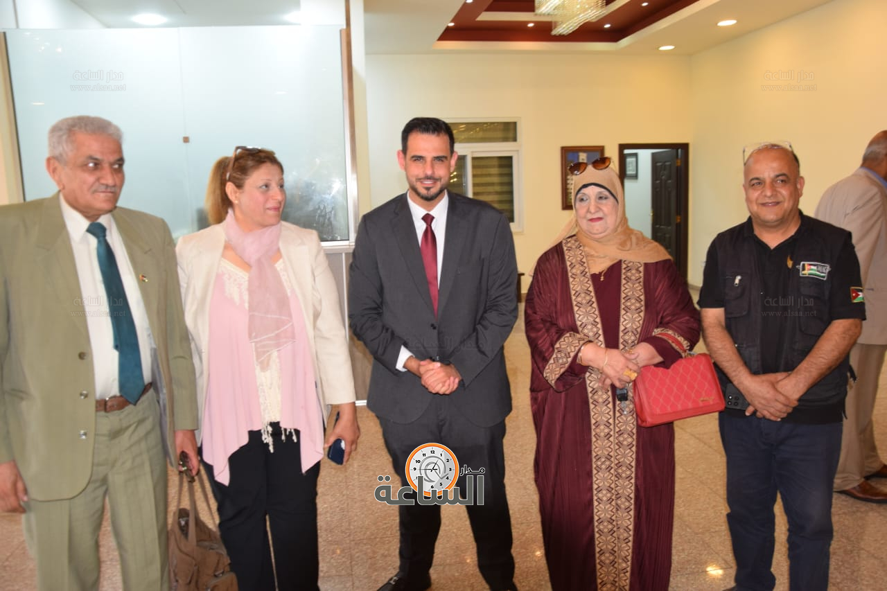 Madar Al-Saa Images 0.5285761174224161