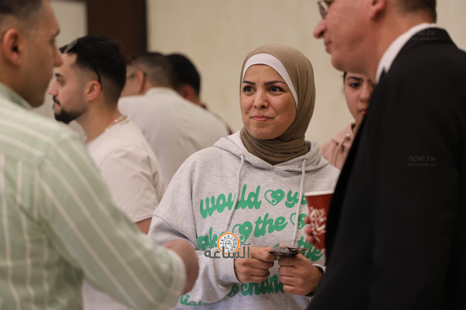 Madar Al-Saa Images 0.5588413852688704