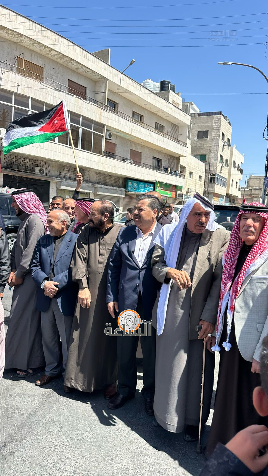 Madar Al-Saa Images 0.642393125120038