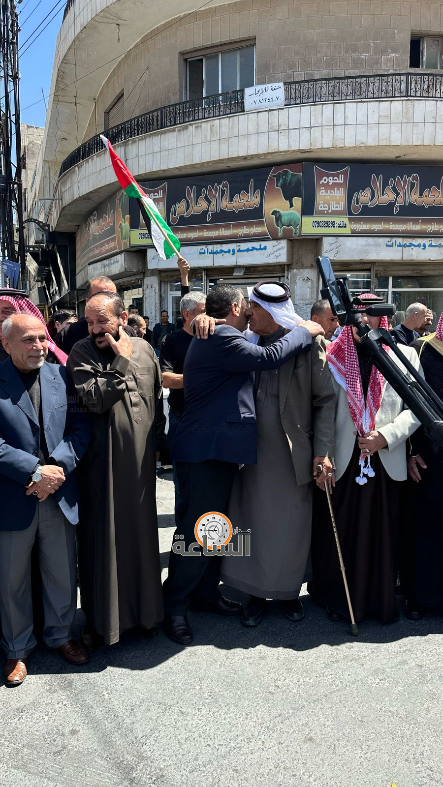 Madar Al-Saa Images 0.7781710885357128