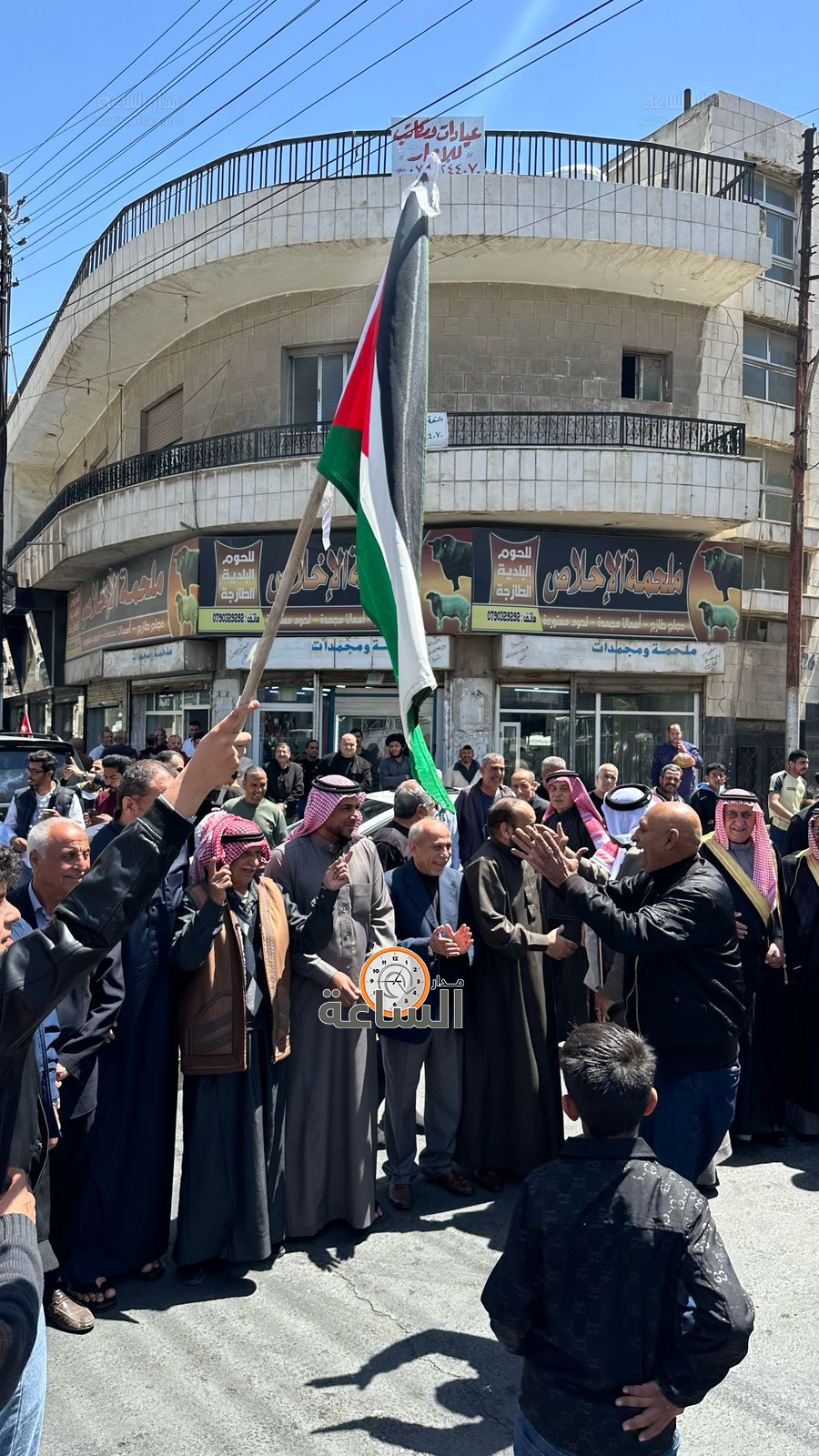 Madar Al-Saa Images 0.34076236142686167