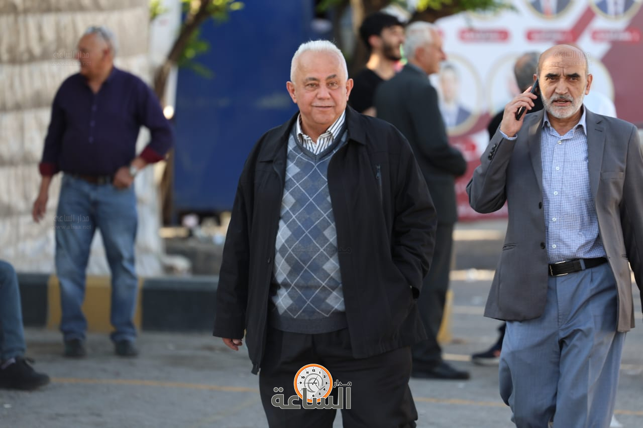 Madar Al-Saa Images 0.8817878191814209