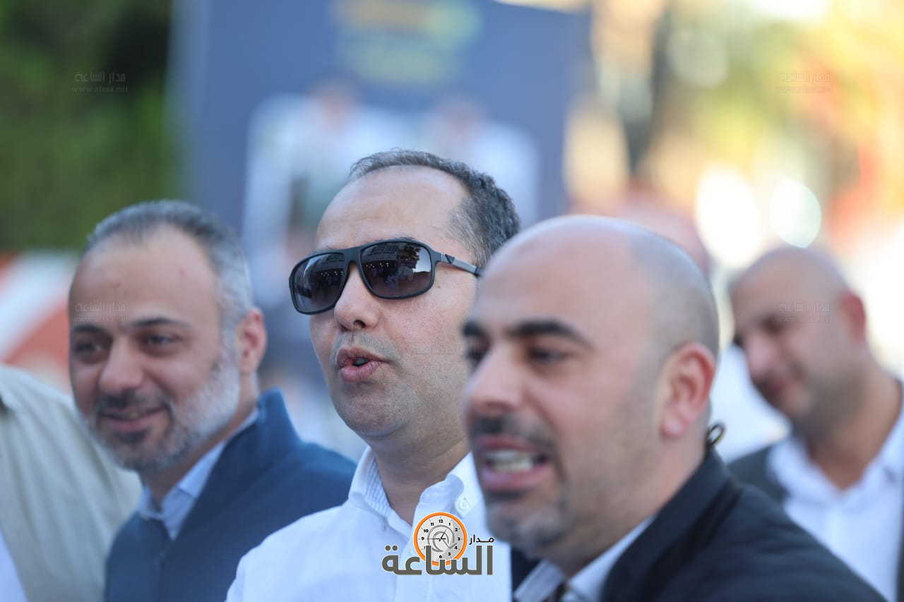 Madar Al-Saa Images 0.10451744731426815