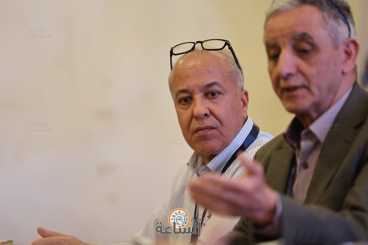 Madar Al-Saa Images 0.7226950512355812