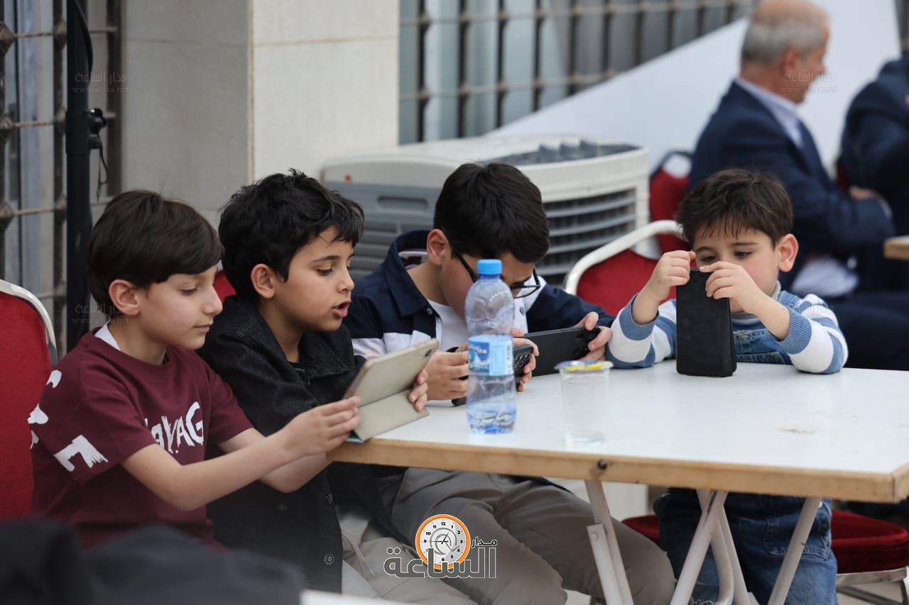 Madar Al-Saa Images 0.7184626742801989