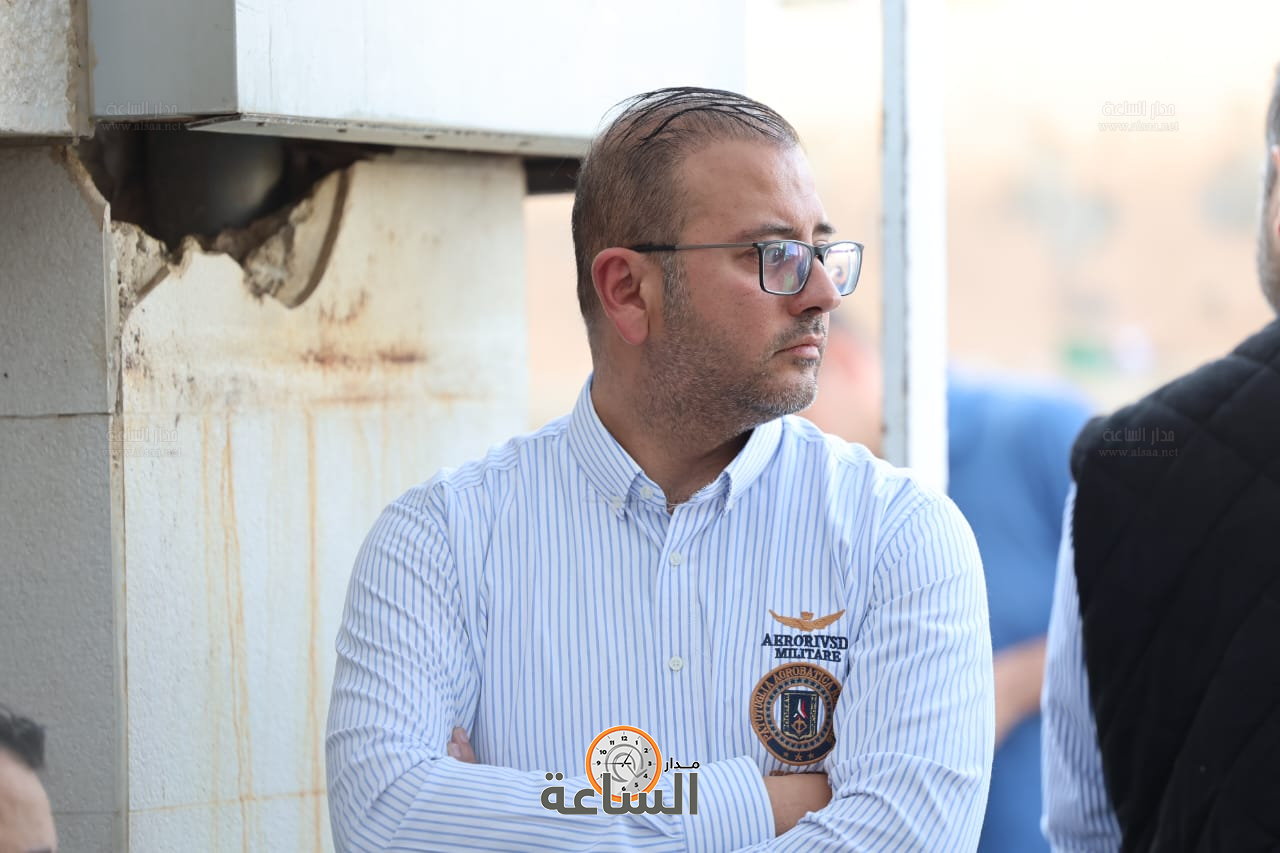 Madar Al-Saa Images 0.43554657027916677