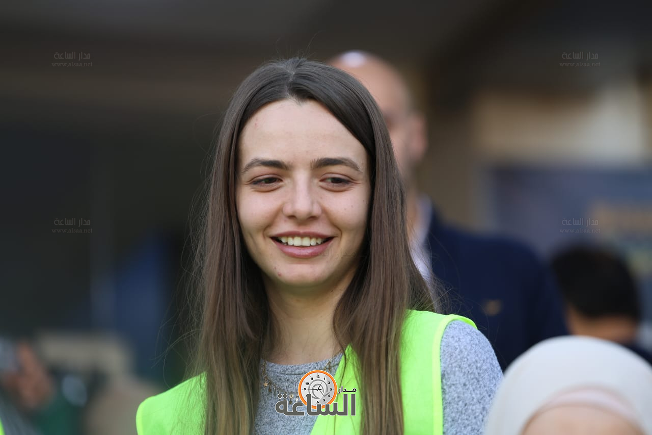 Madar Al-Saa Images 0.43492390208945375