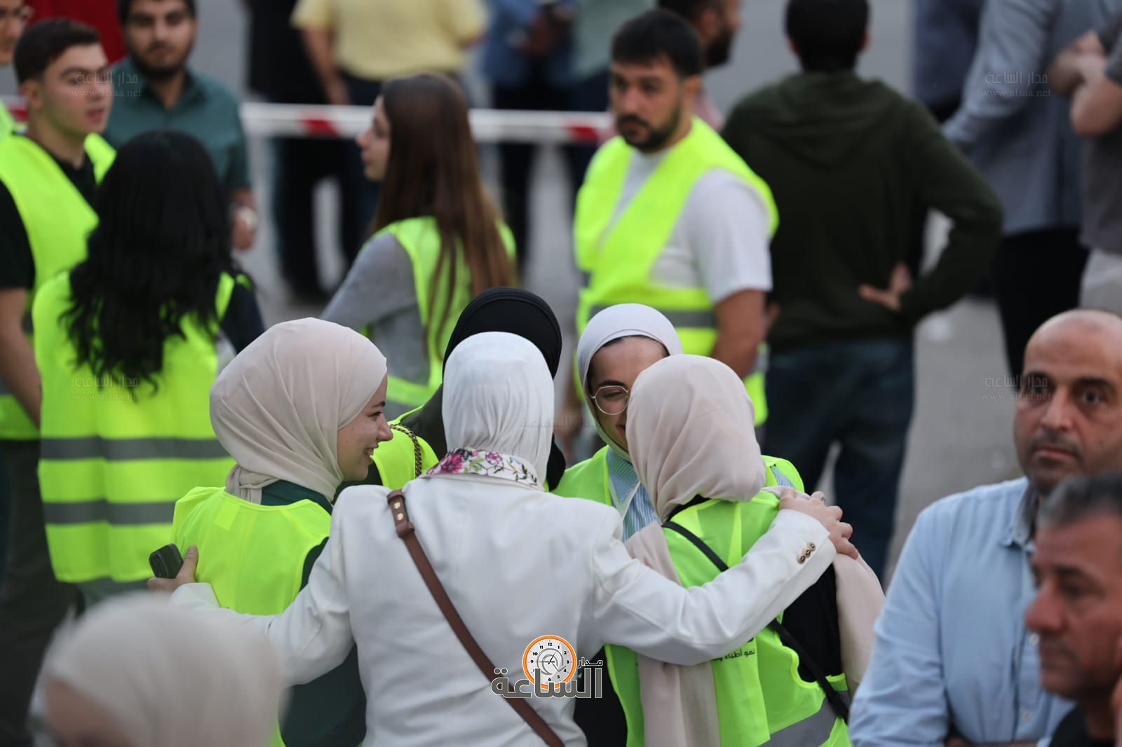 Madar Al-Saa Images 0.867788545728633