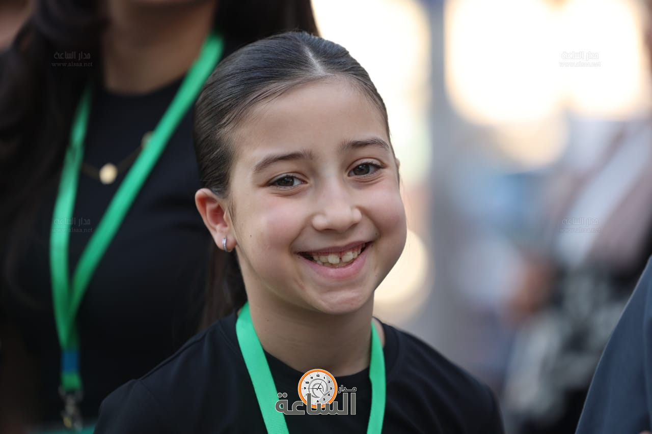 Madar Al-Saa Images 0.06632092333879536