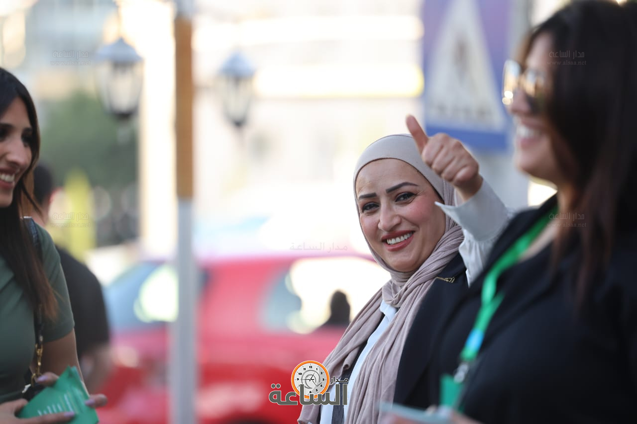 Madar Al-Saa Images 0.8181758586640034