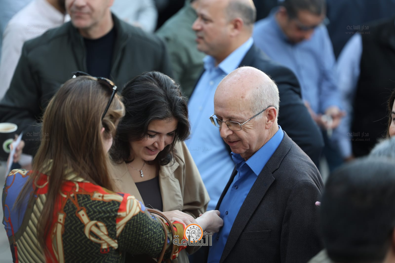 Madar Al-Saa Images 0.5234150468003276