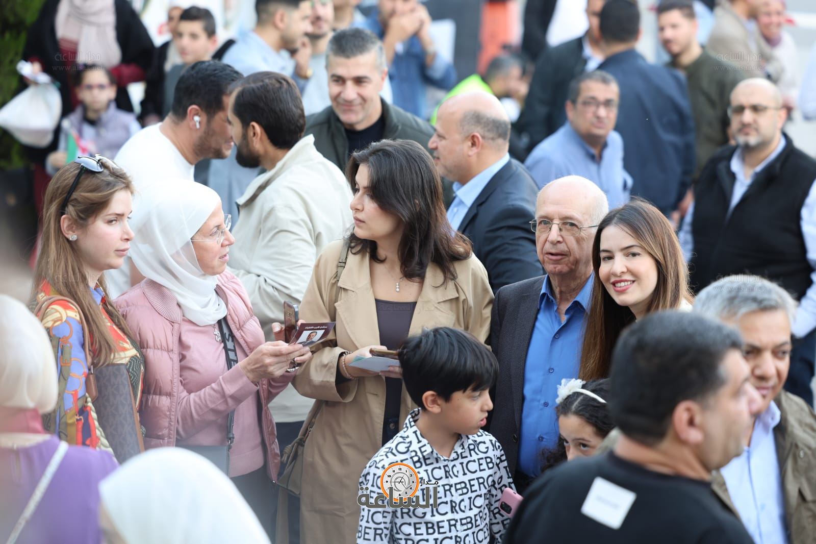 Madar Al-Saa Images 0.45456411705485356