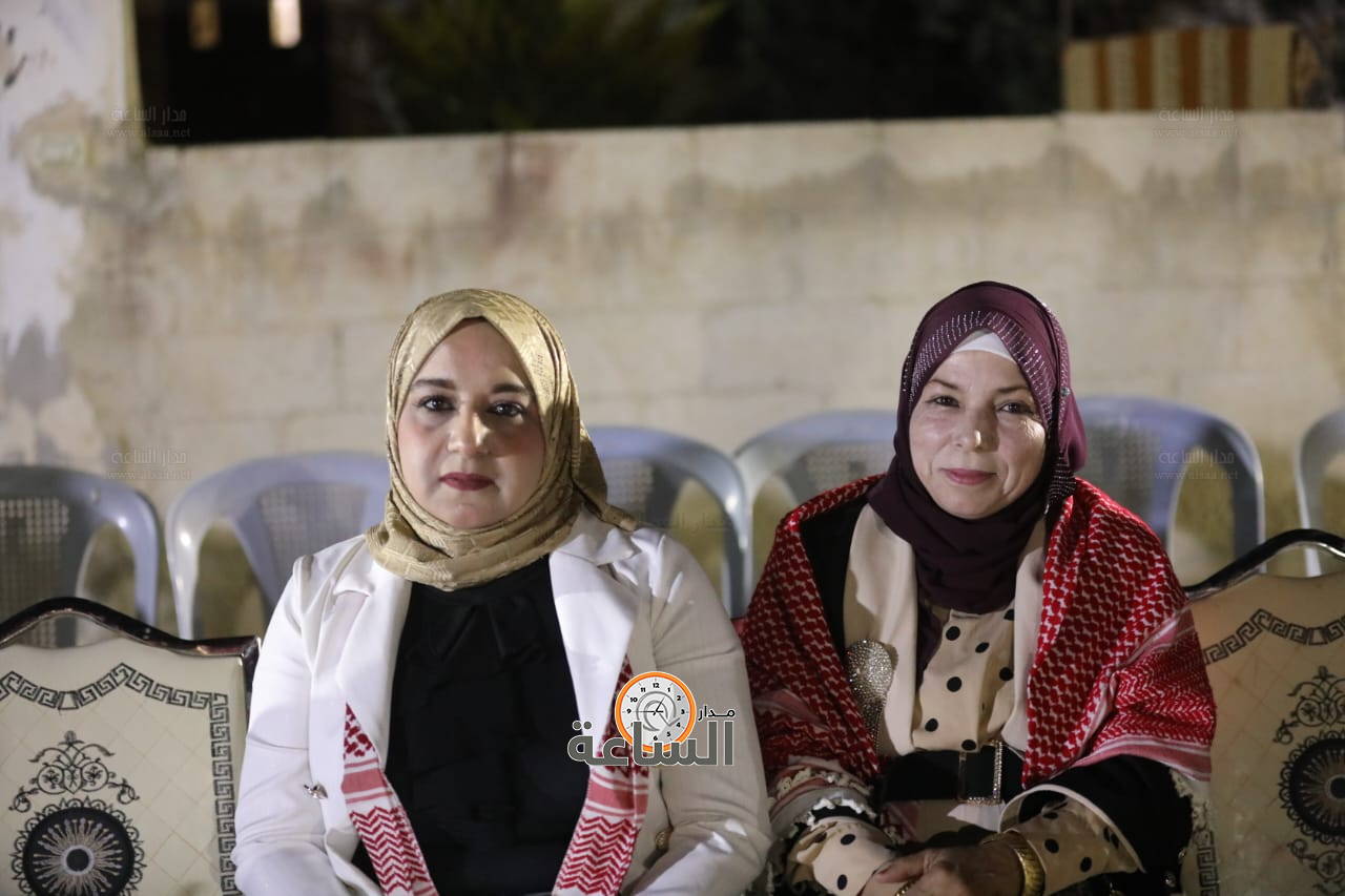 Madar Al-Saa Images 0.33975568418904445