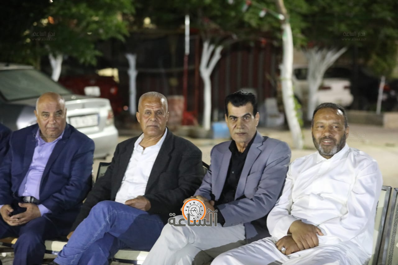 Madar Al-Saa Images 0.46073126372502937