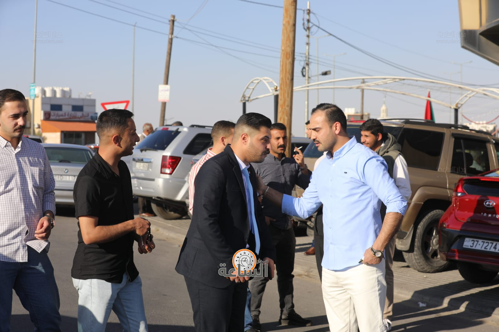 Madar Al-Saa Images 0.9878159719580409