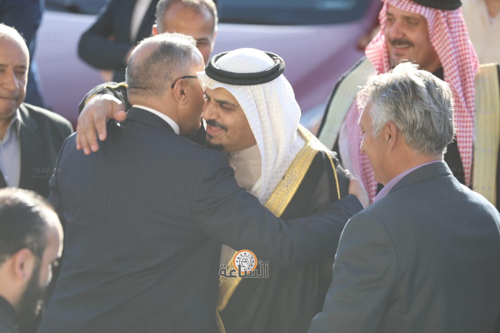 Madar Al-Saa Images 0.2041678640093526