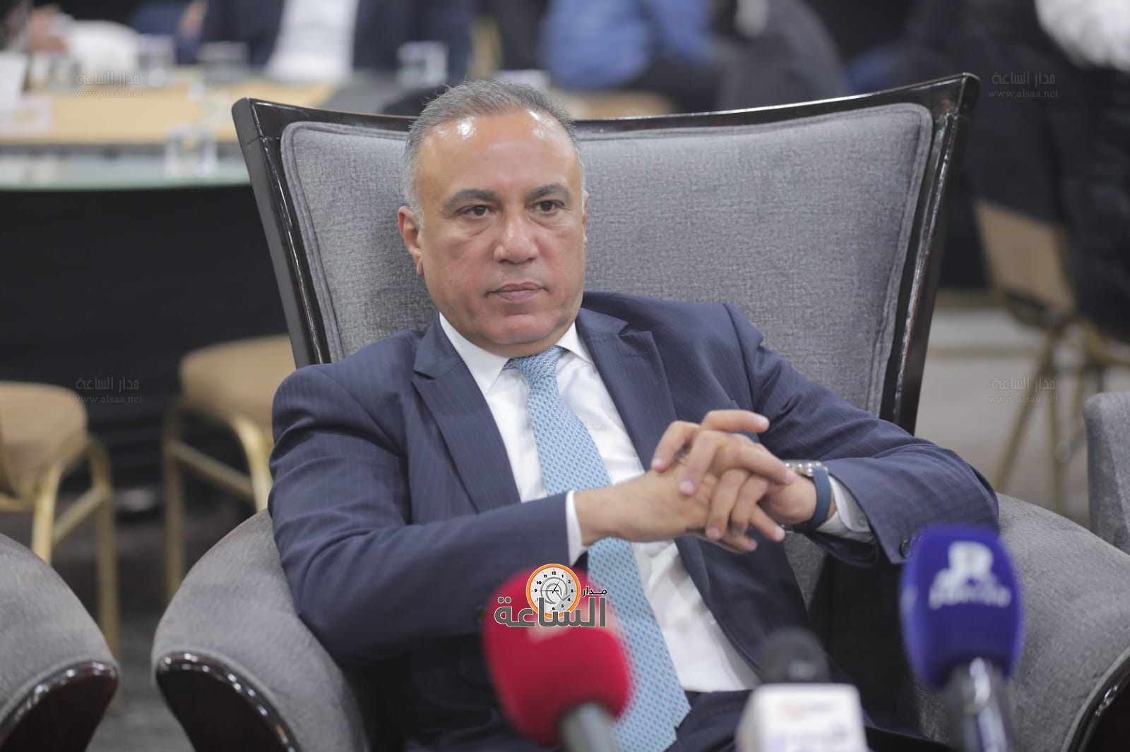 Madar Al-Saa Images 0.2586903671077124