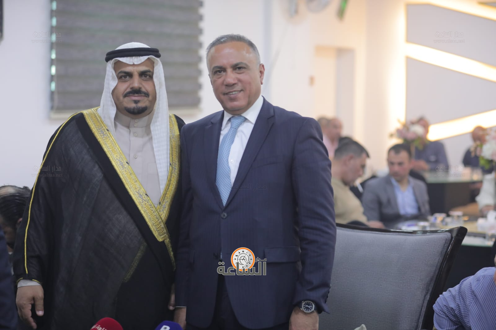 Madar Al-Saa Images 0.8568358953902143