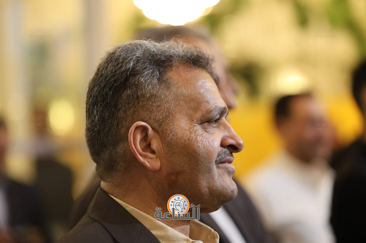 Madar Al-Saa Images 0.24372522568226107