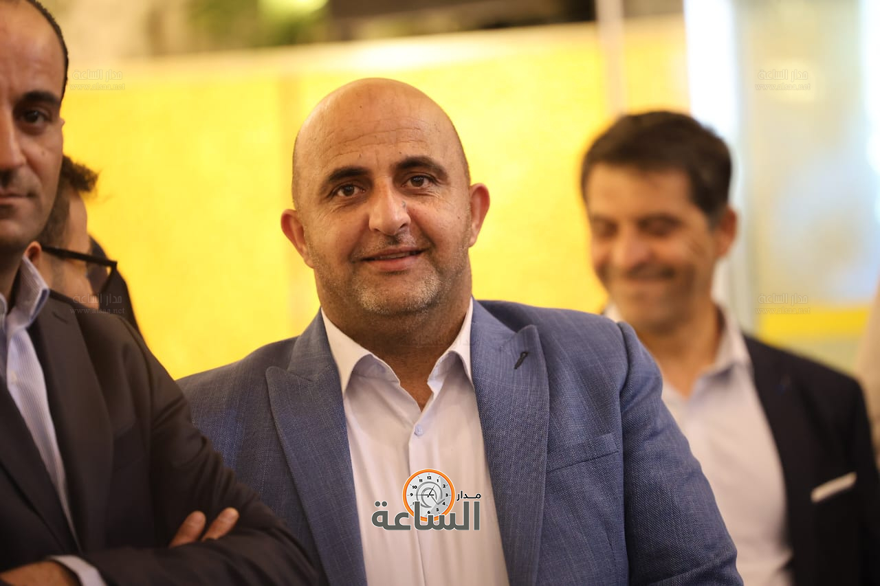 Madar Al-Saa Images 0.572338648721767