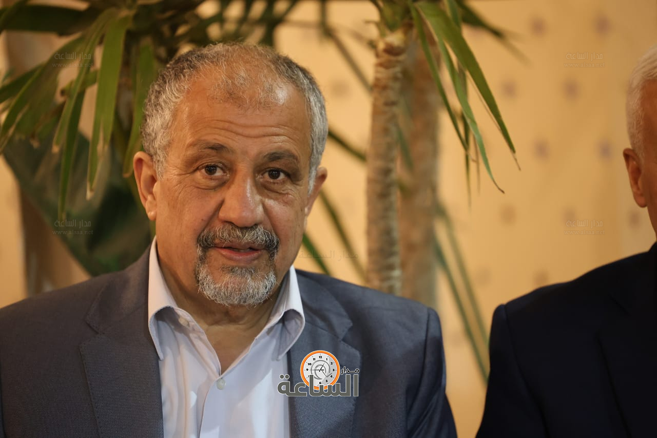 Madar Al-Saa Images 0.17491386056308922