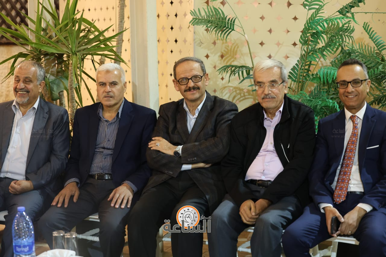 Madar Al-Saa Images 0.20322088317024012